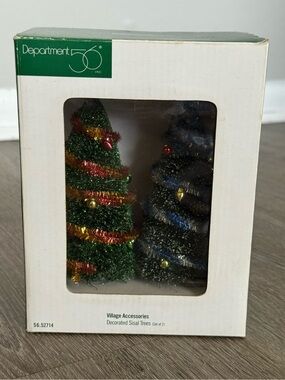 Vintage Dept 56 DECORATED SISAL CHRISTMAS TREES Snow Village Accessories (NIB)
